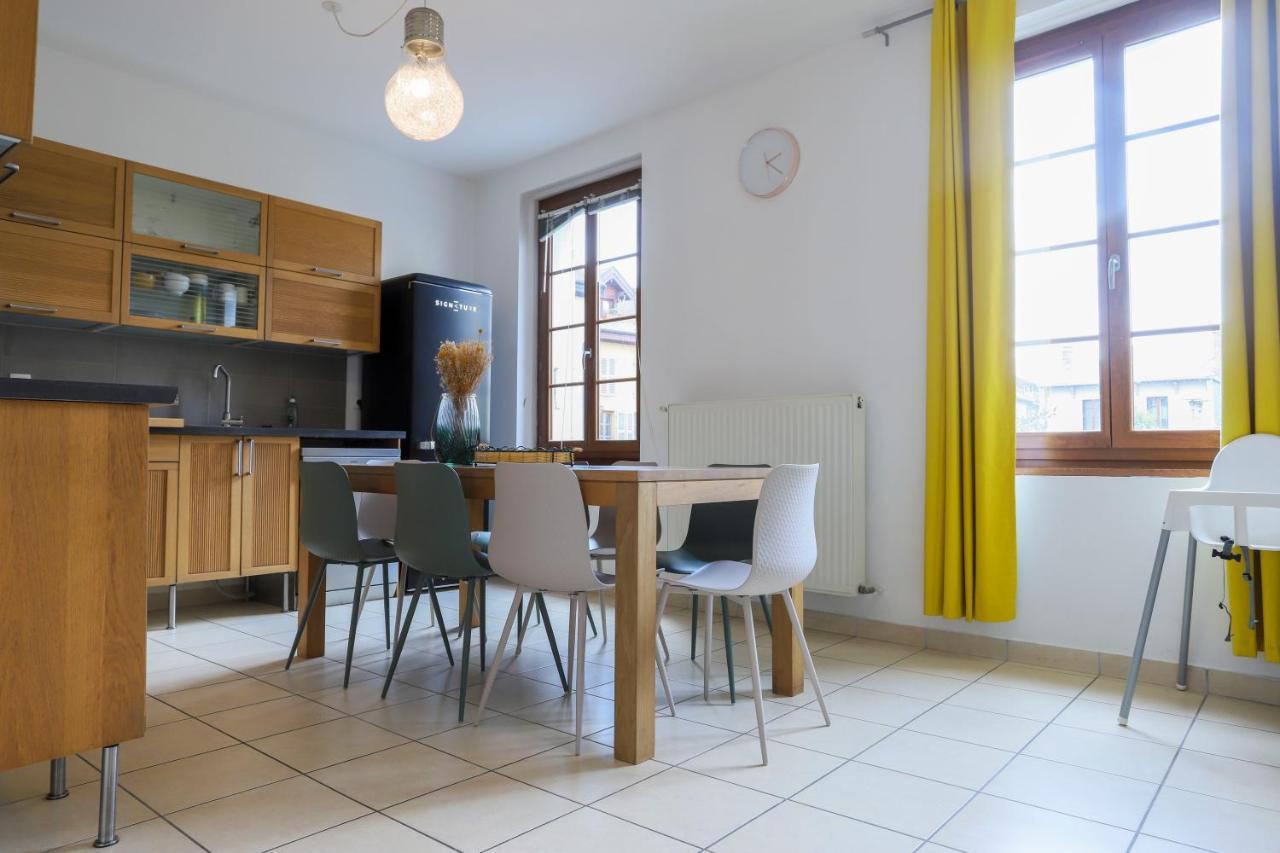 Vecchia Città Emplacement idéal Apartamento Annecy Exterior foto